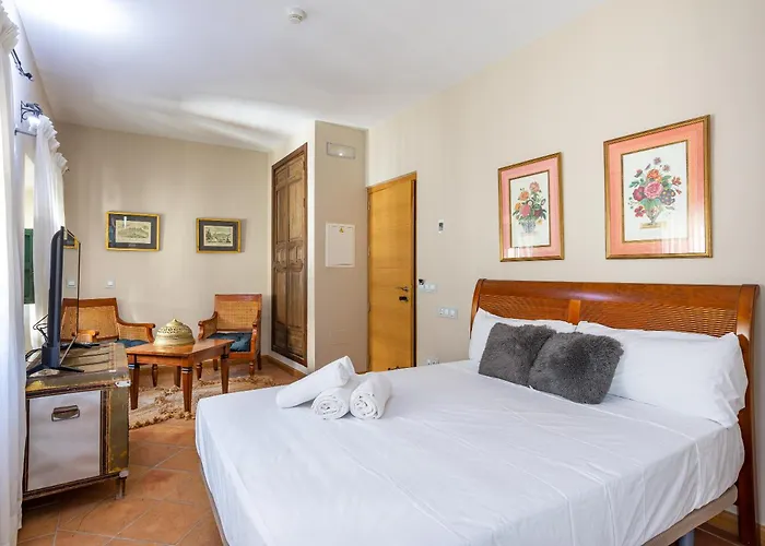 Hotel Albaicin